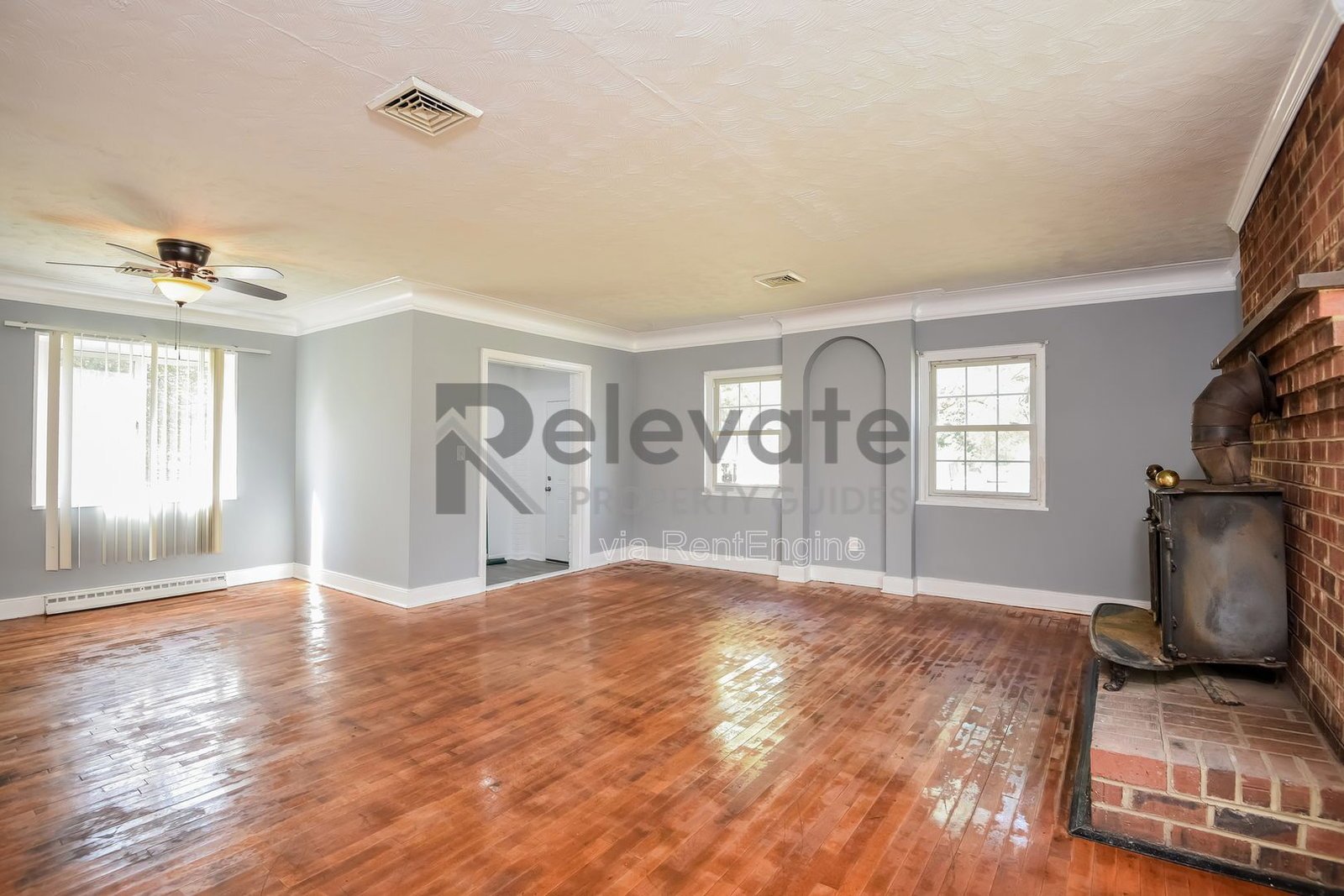 Charles City Living! property image