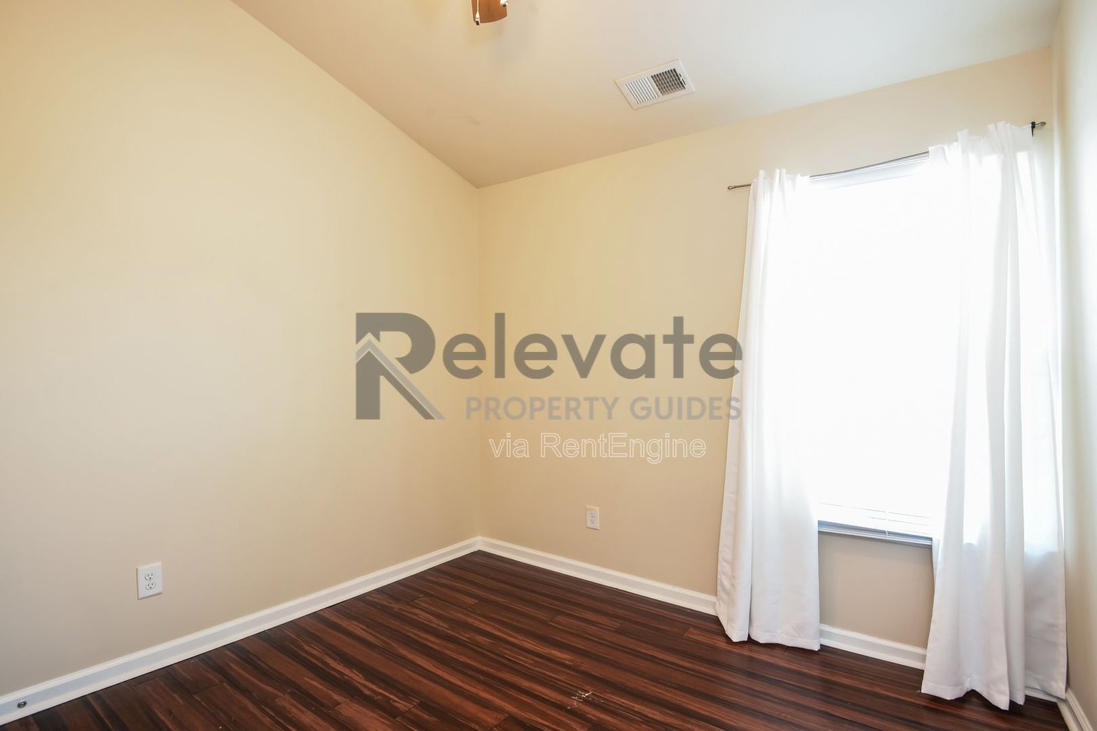 Comfortable Glen Allen living with space, convenience, and charm! property image