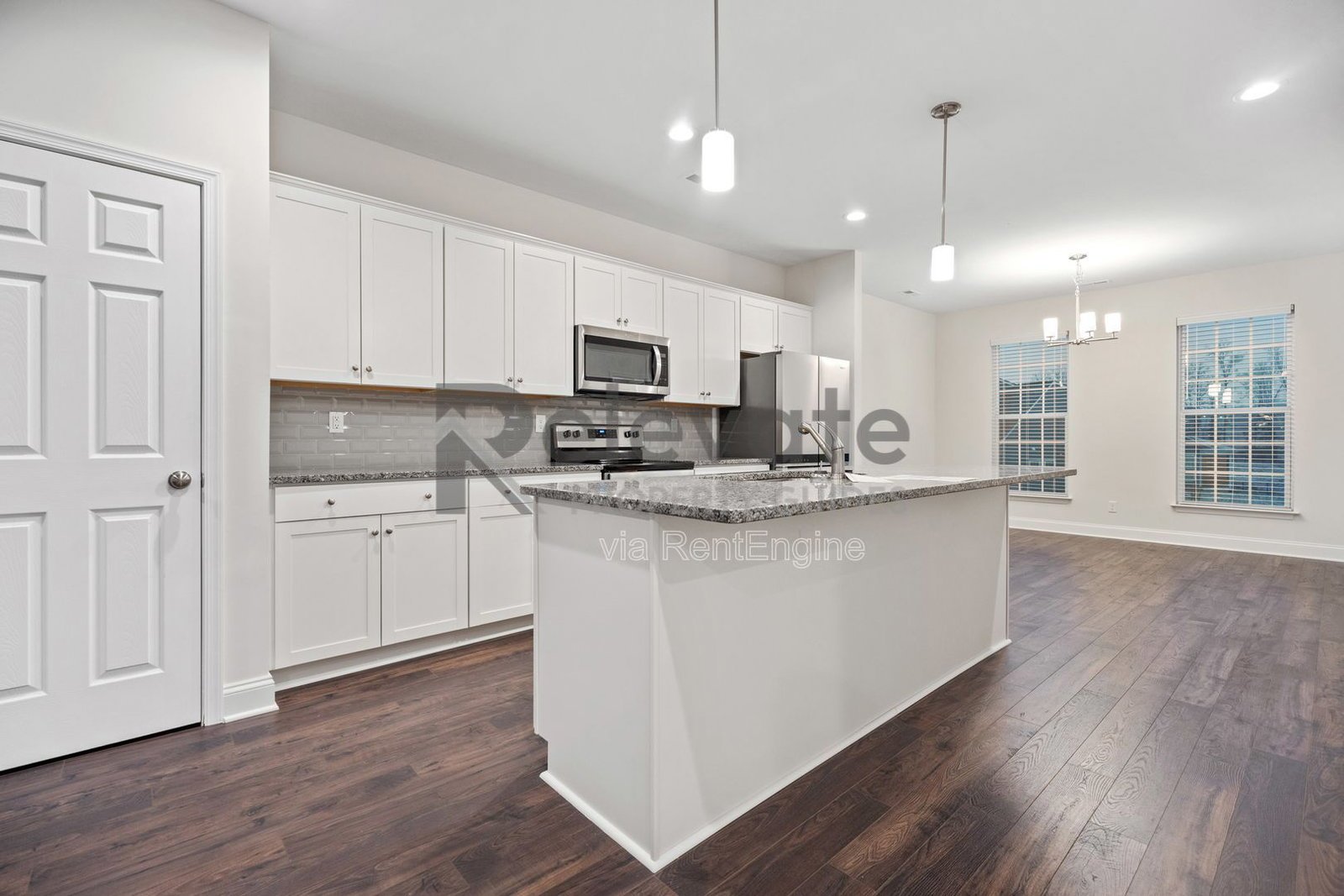 Contemporary comfort meets everyday convenience in the heart of Cosby Village! property image