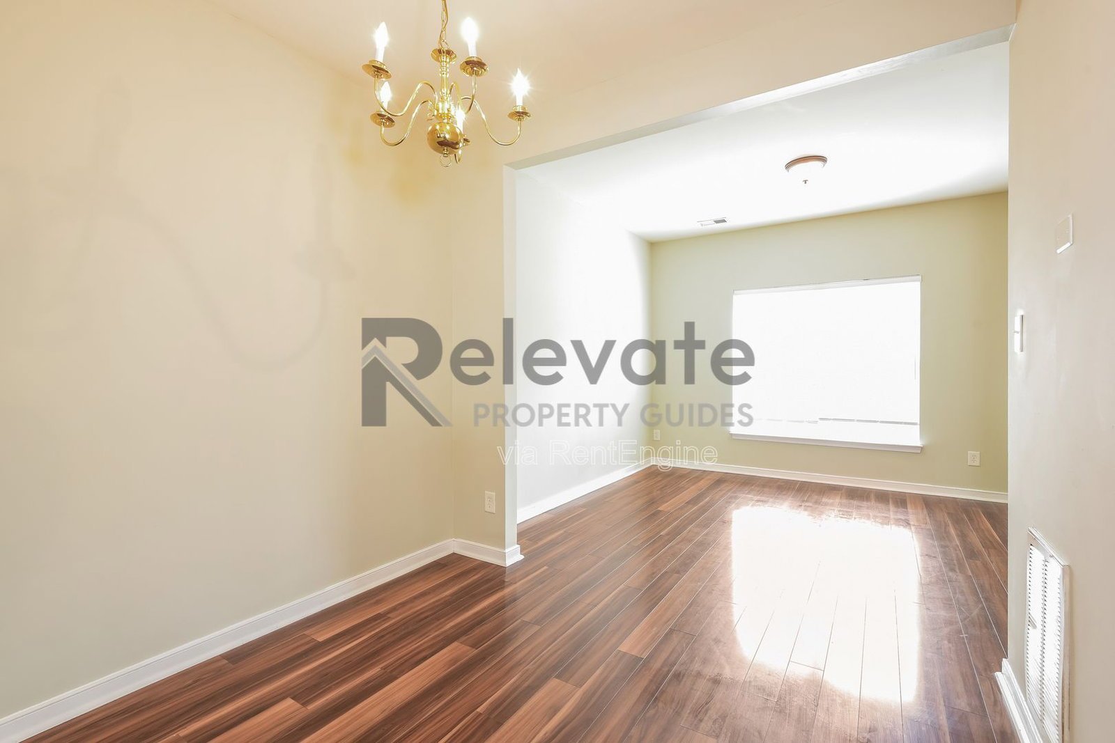 Three Bedroom Townhouse property image