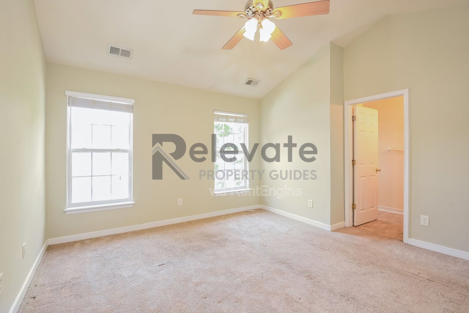 Three Bedroom Townhouse property image