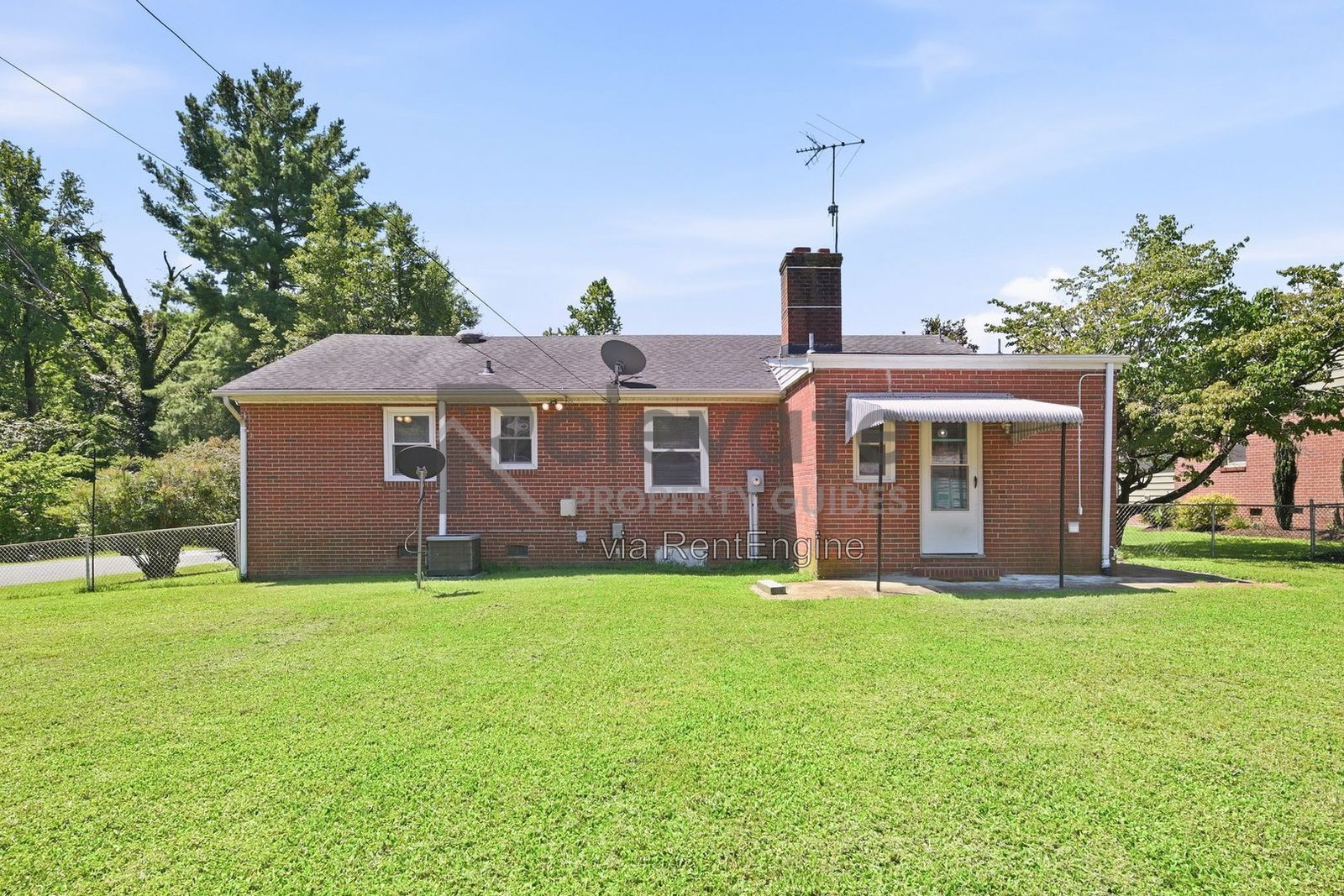 Comfort, Convenience, and Classic Northside Charm! property image