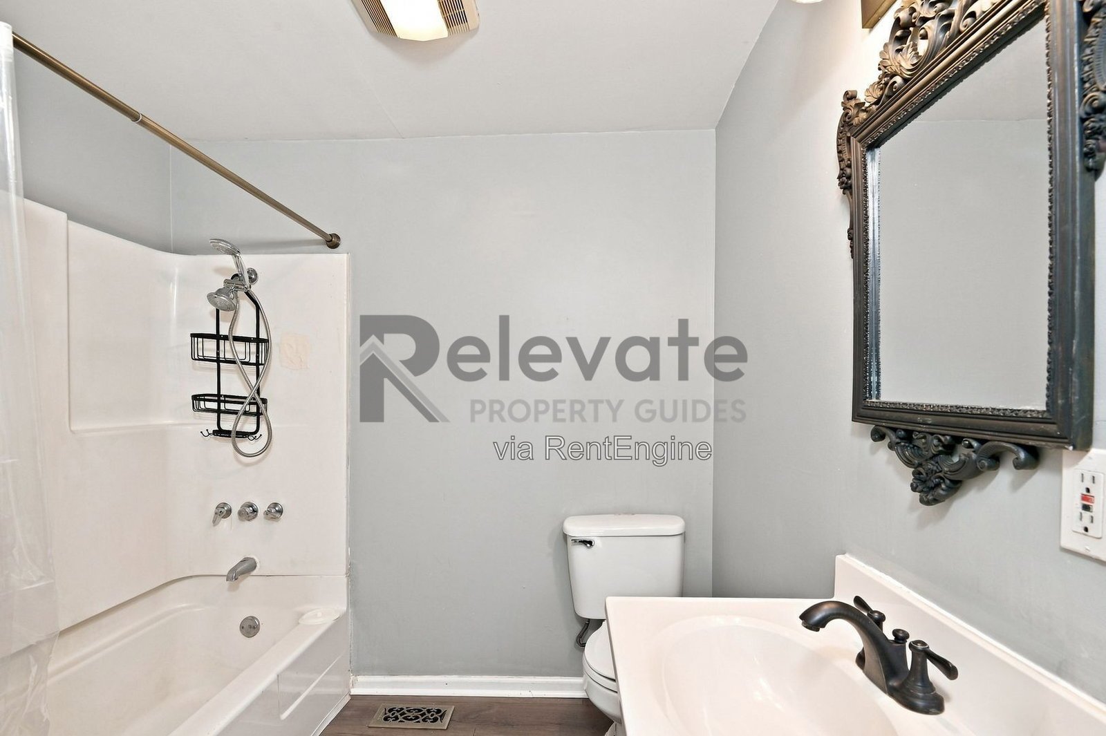 Comfort, Charm, and Convenience in Colonial Heights! property image