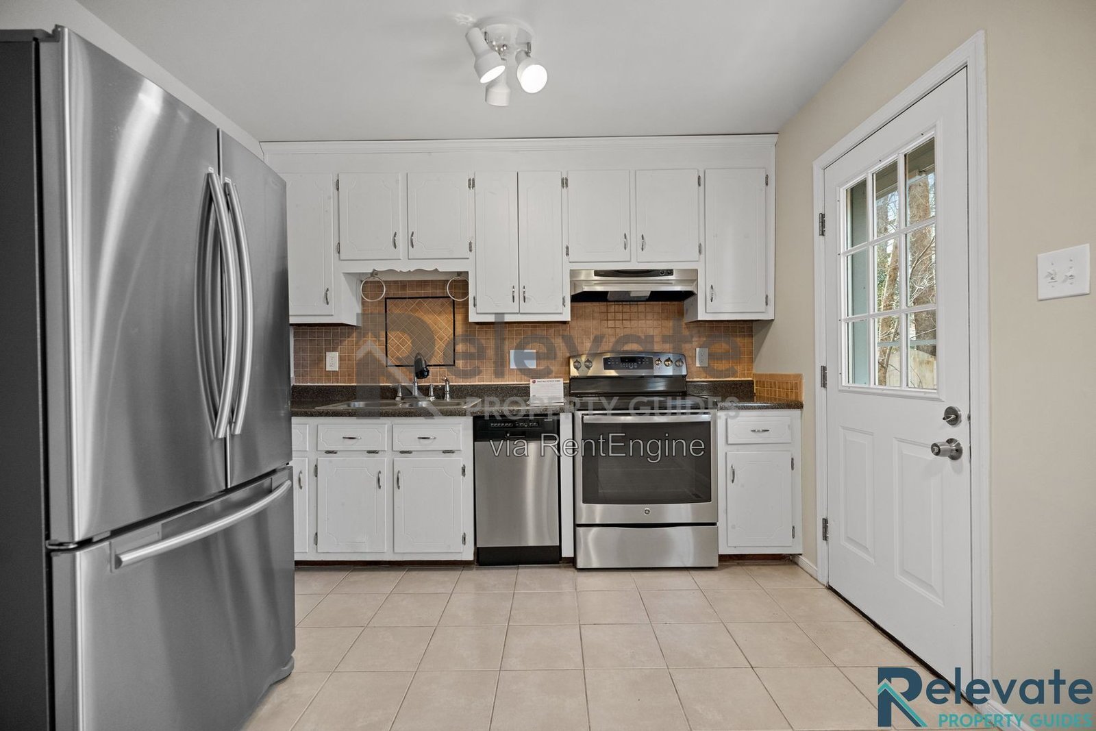 Comfortable Midlothian Living with a Private Fenced Backyard! property image