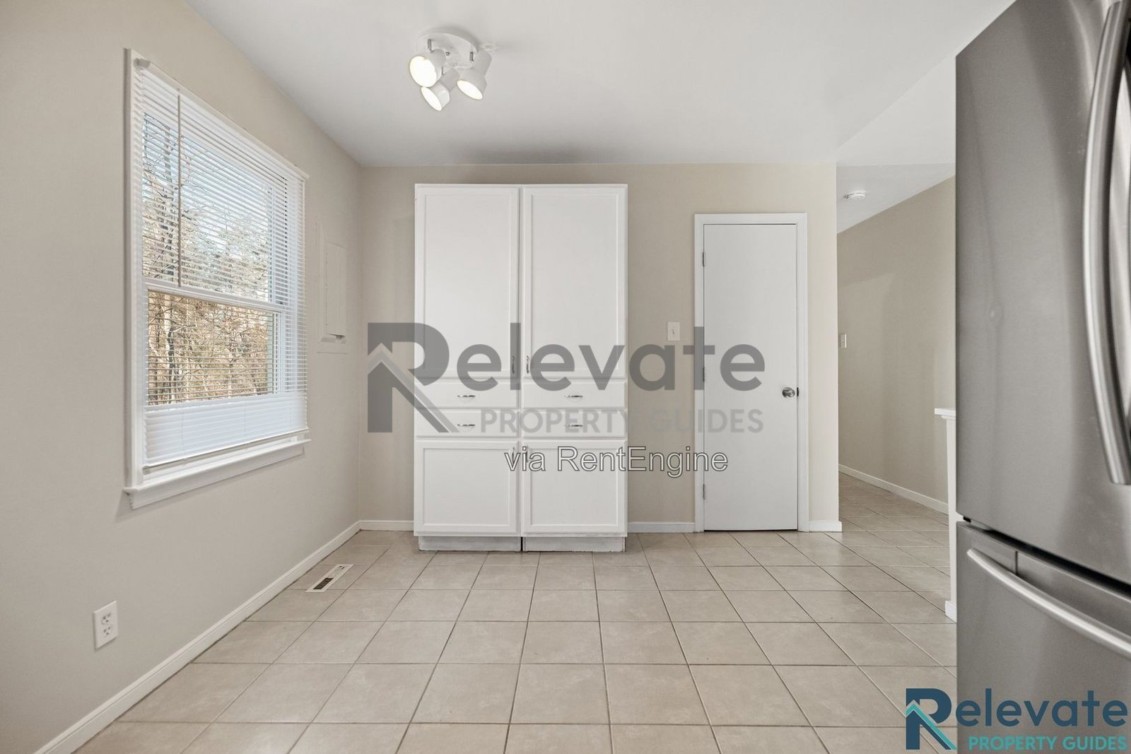 Comfortable Midlothian Living with a Private Fenced Backyard! property image
