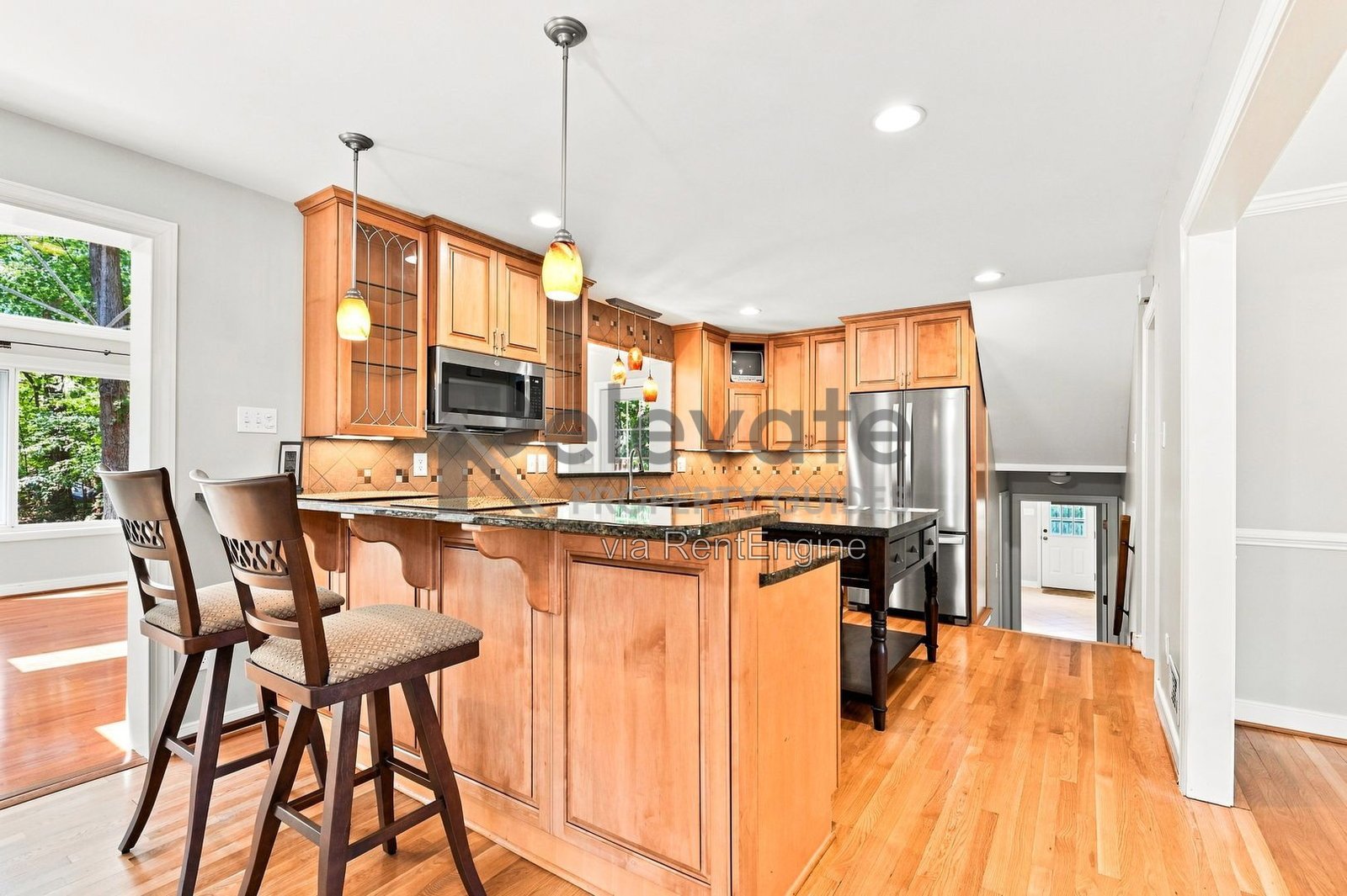 Comfort, Convenience & West End Living Await! property image