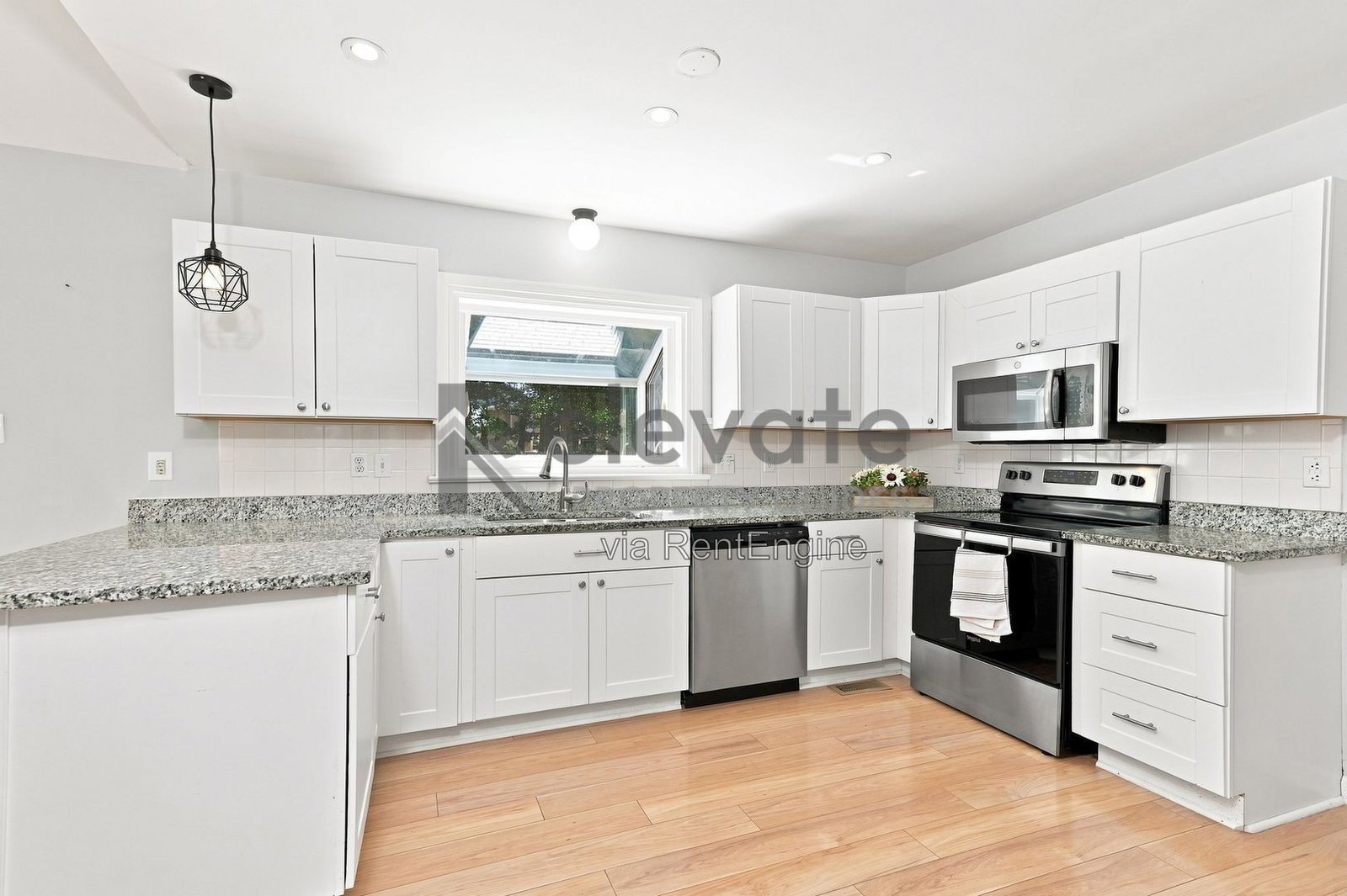 Comfortable Living, fully renovated, and a Great Midlothian Location! property image