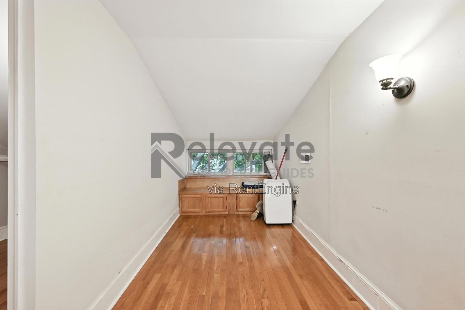 Classic Charm Meets Modern Comfort in Woodland Heights! property image