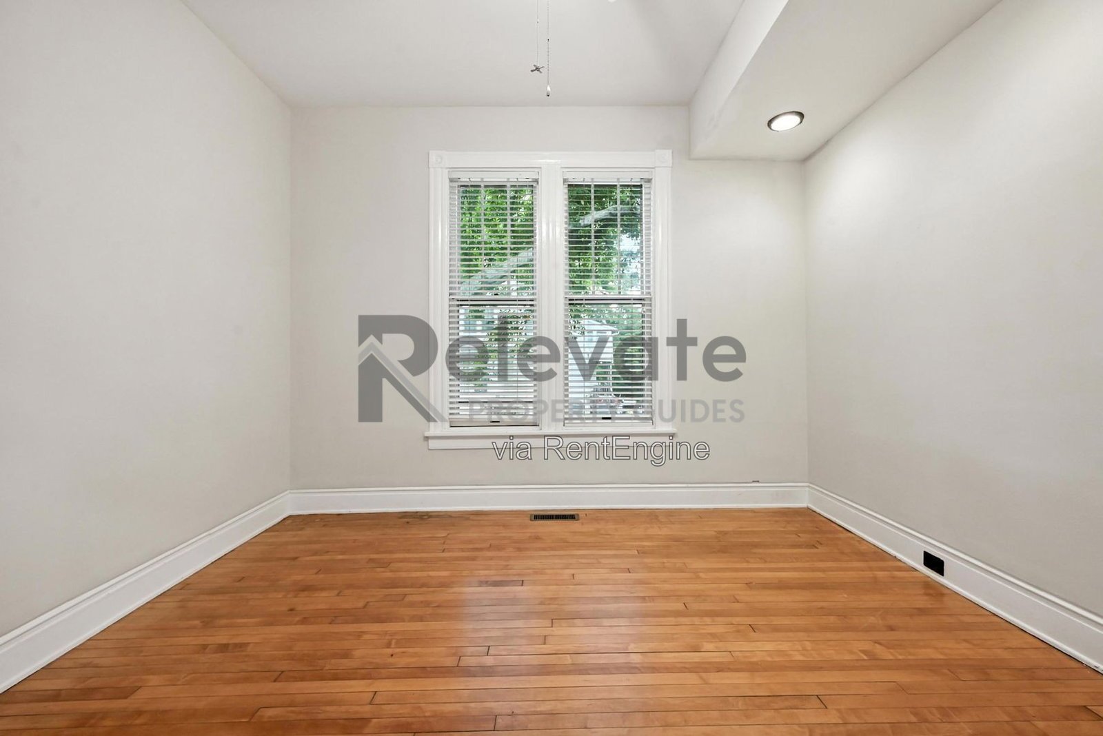 Classic Charm Meets Modern Comfort in Woodland Heights! property image