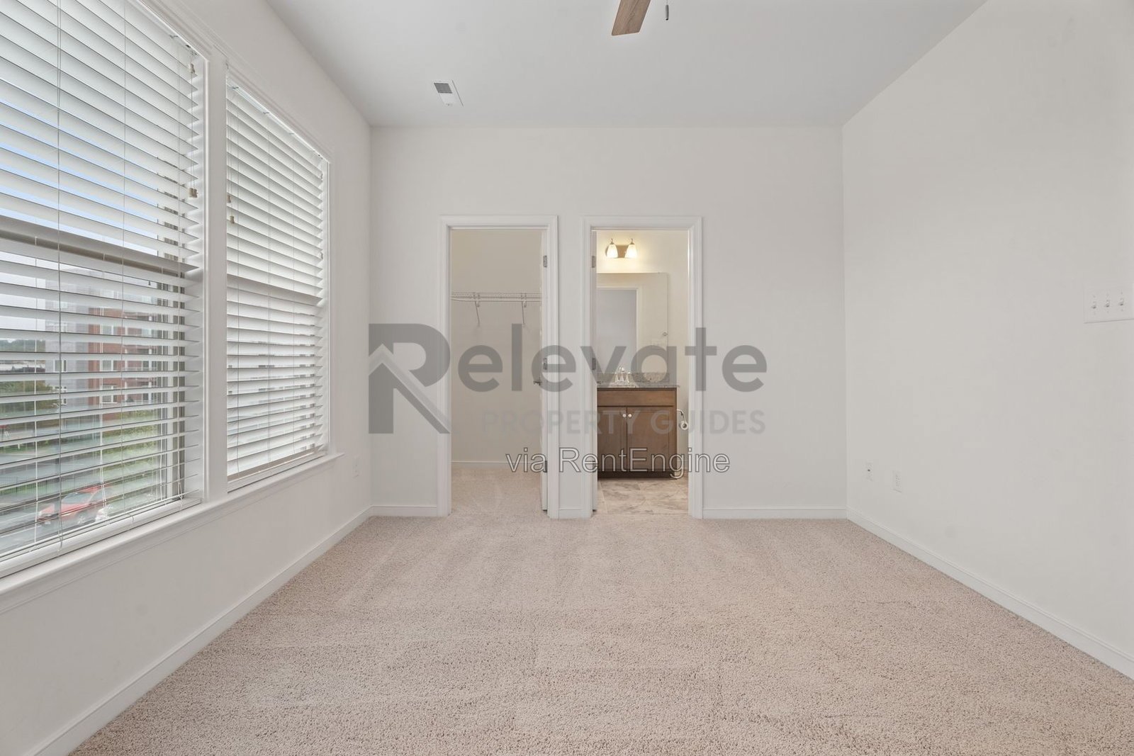 Modern Comfort Meets Rooftop Living in the Heart of Rocketts Landing! property image