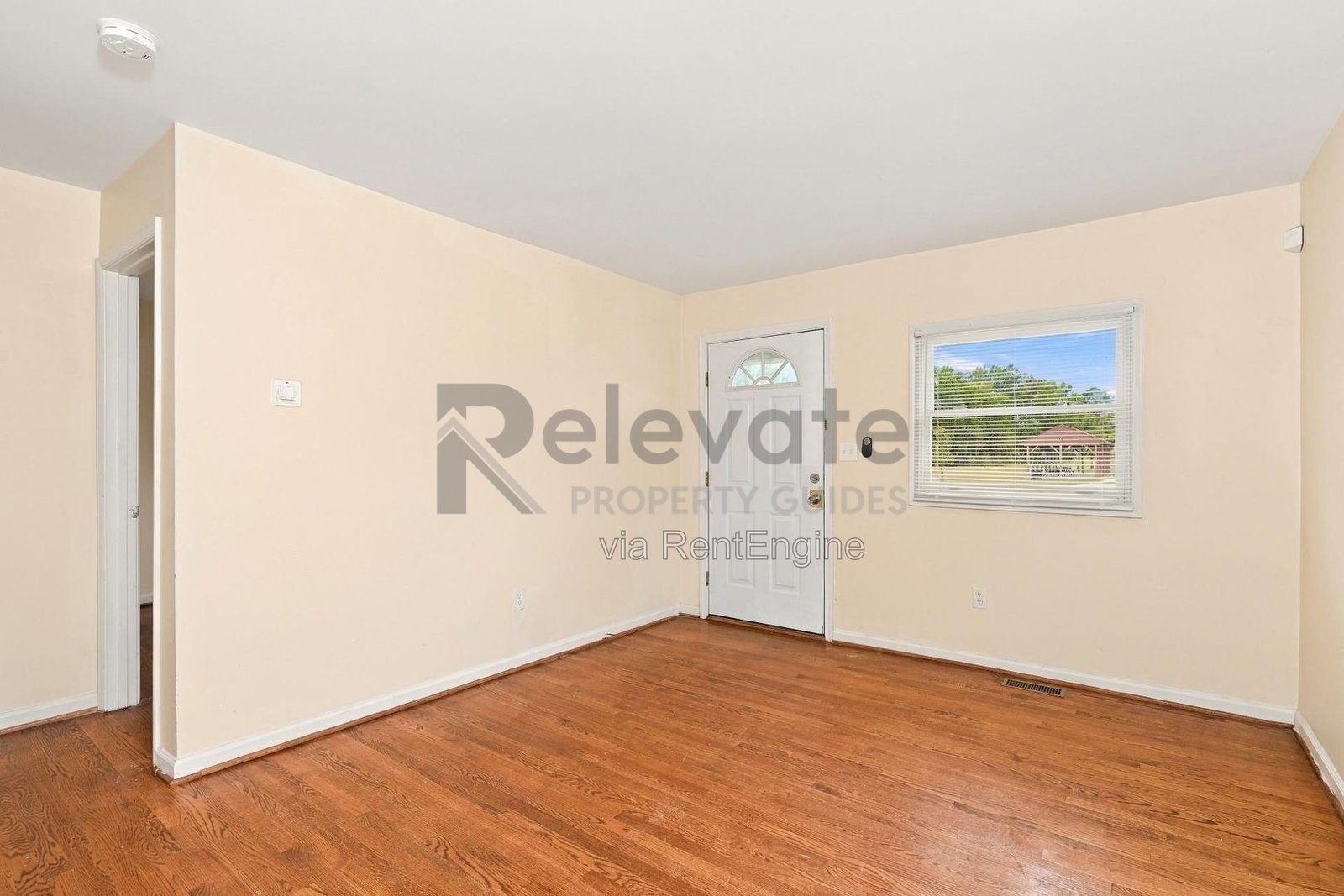 Charming 2-Bedroom Duplex with Fresh Updates in Petersburg! property image