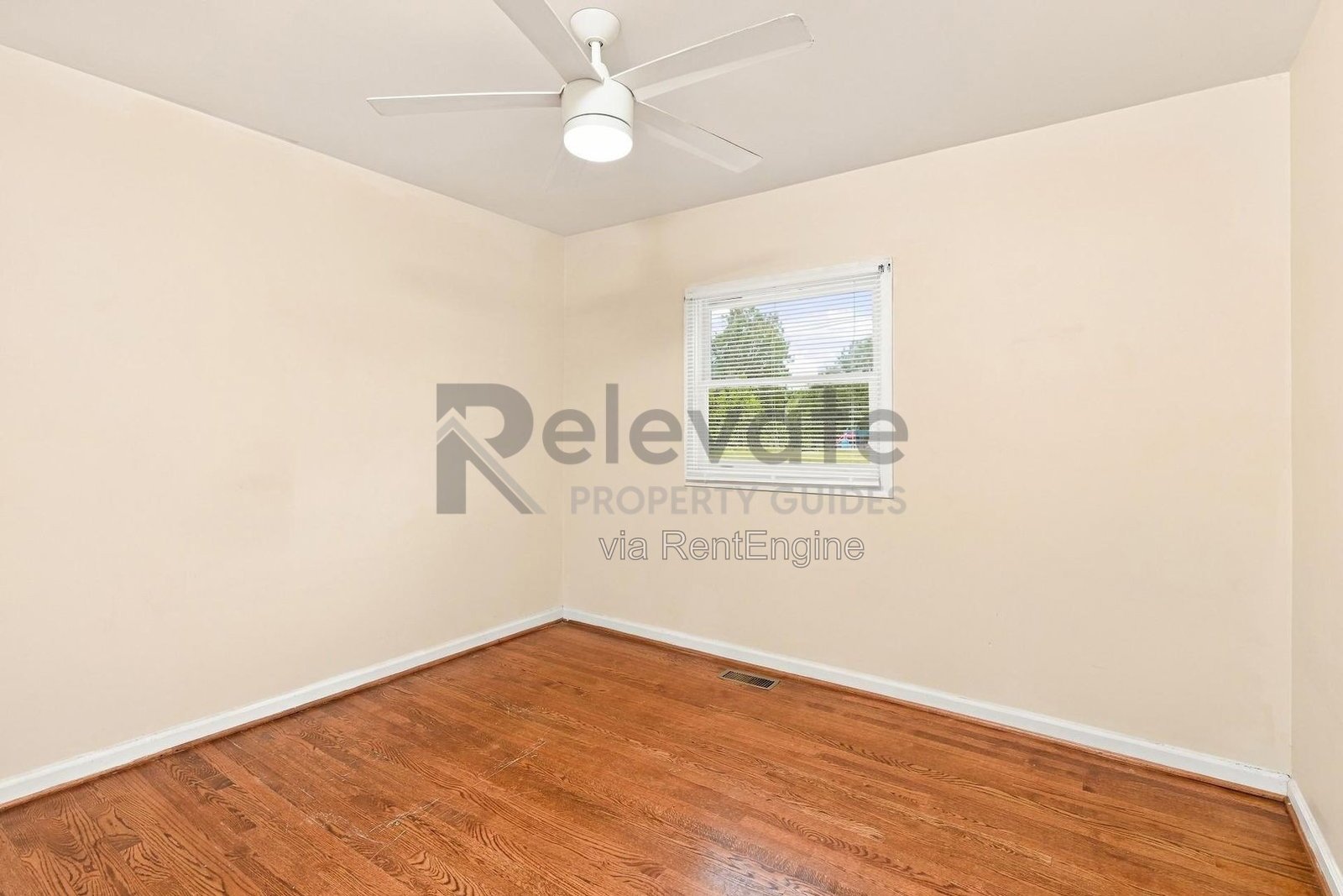 Charming 2-Bedroom Duplex with Fresh Updates in Petersburg! property image