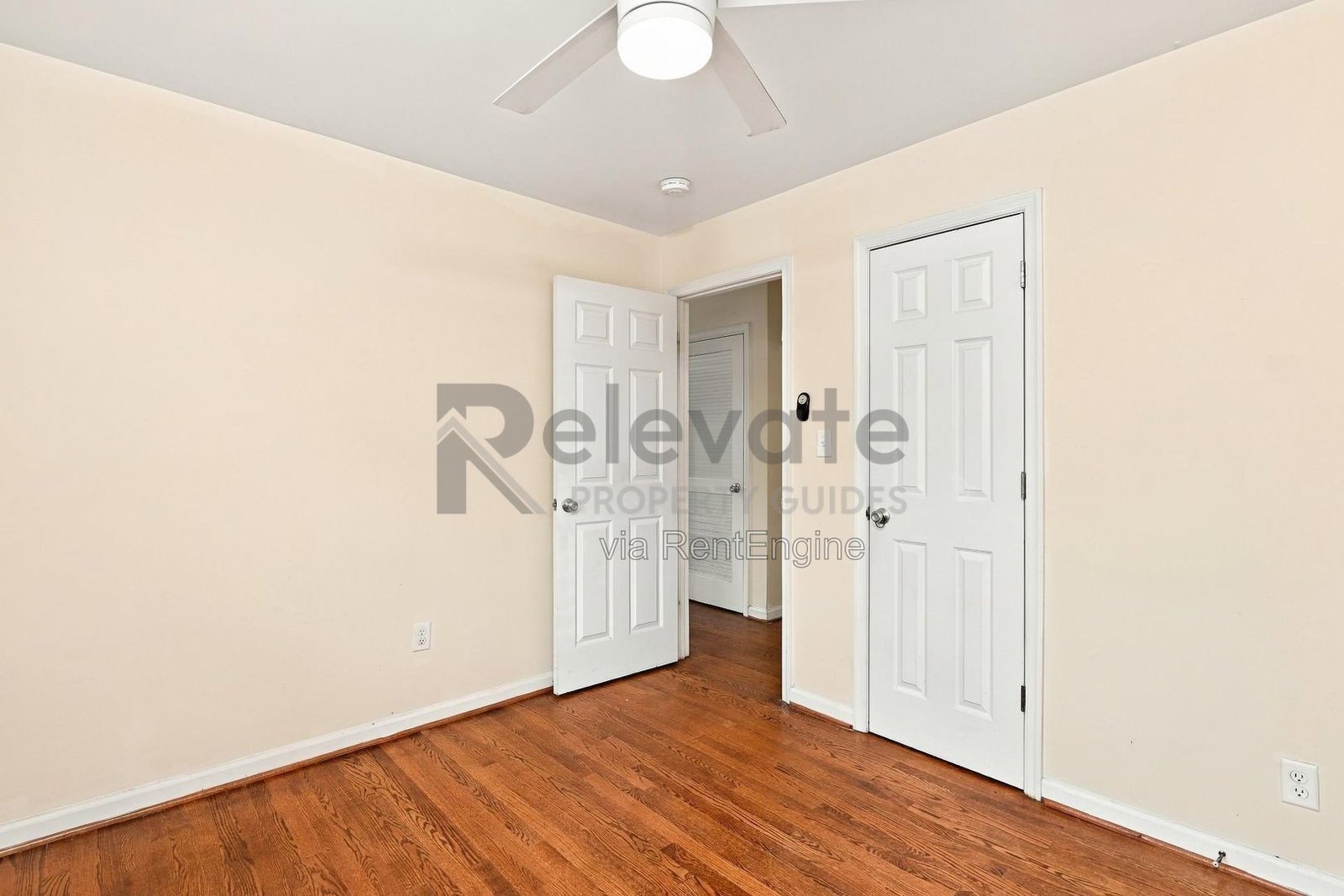 Charming 2-Bedroom Duplex with Fresh Updates in Petersburg! property image