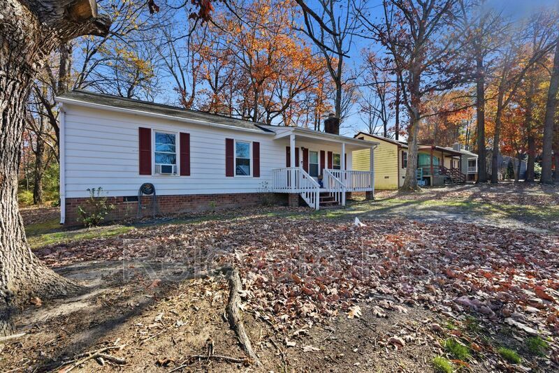 Your peaceful retreat in the heart of Midlothian! property image