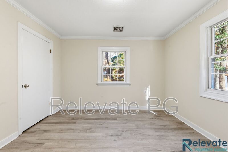 Beautiful Lakeside Home property image