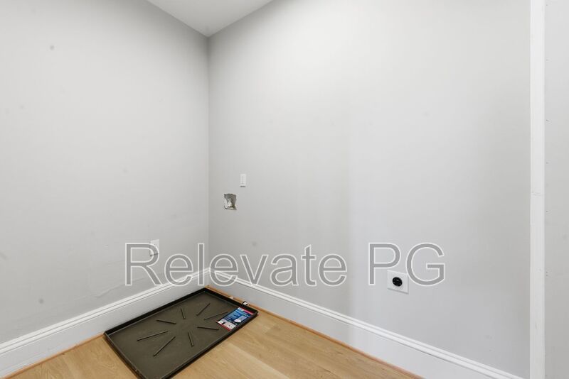 Large and Fully Renovated Home property image