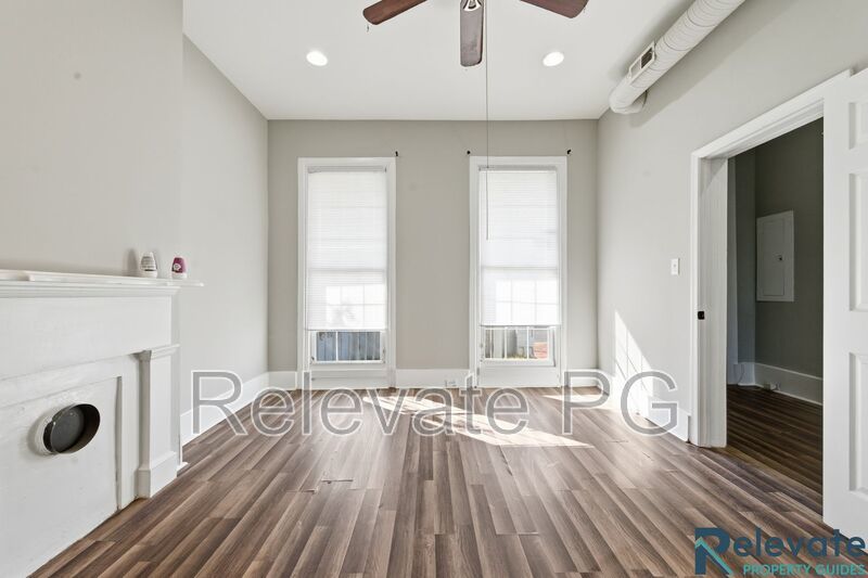 Urban convenience with neighborhood charm! property image