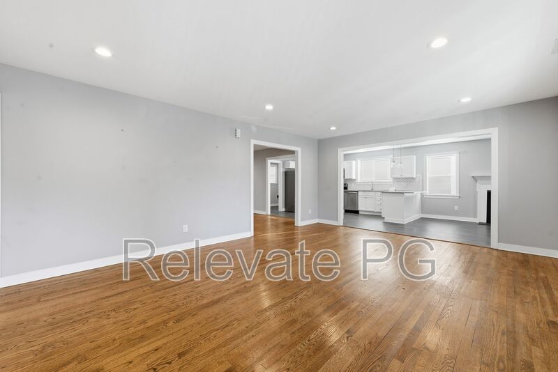 Spacious and Modern Home property image