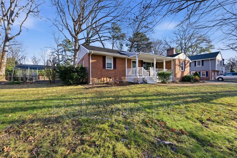 Spacious and Modern Home property image