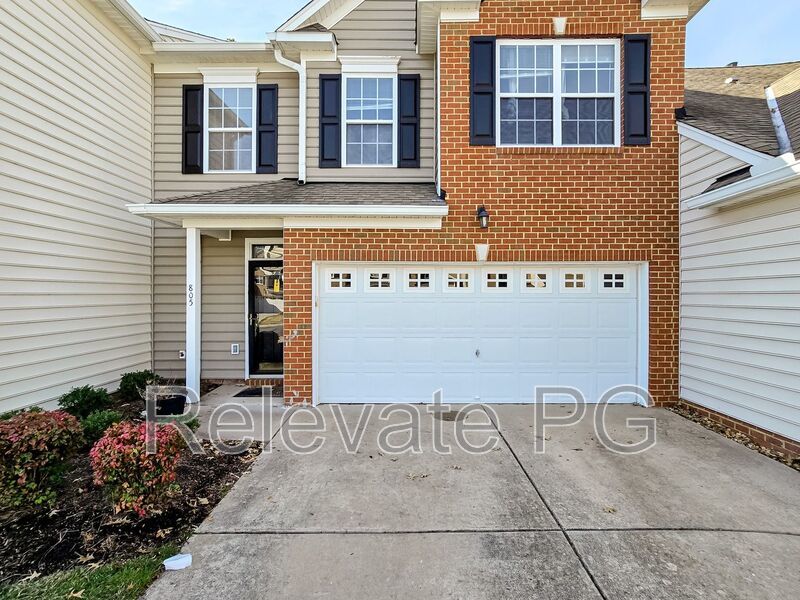 Spacious living in a prime Glen Allen location! property image
