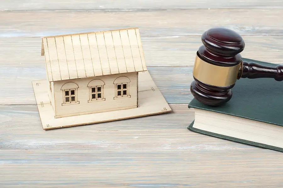 Navigating Virginia Squatter Laws: A Landlord’s Legal Guide